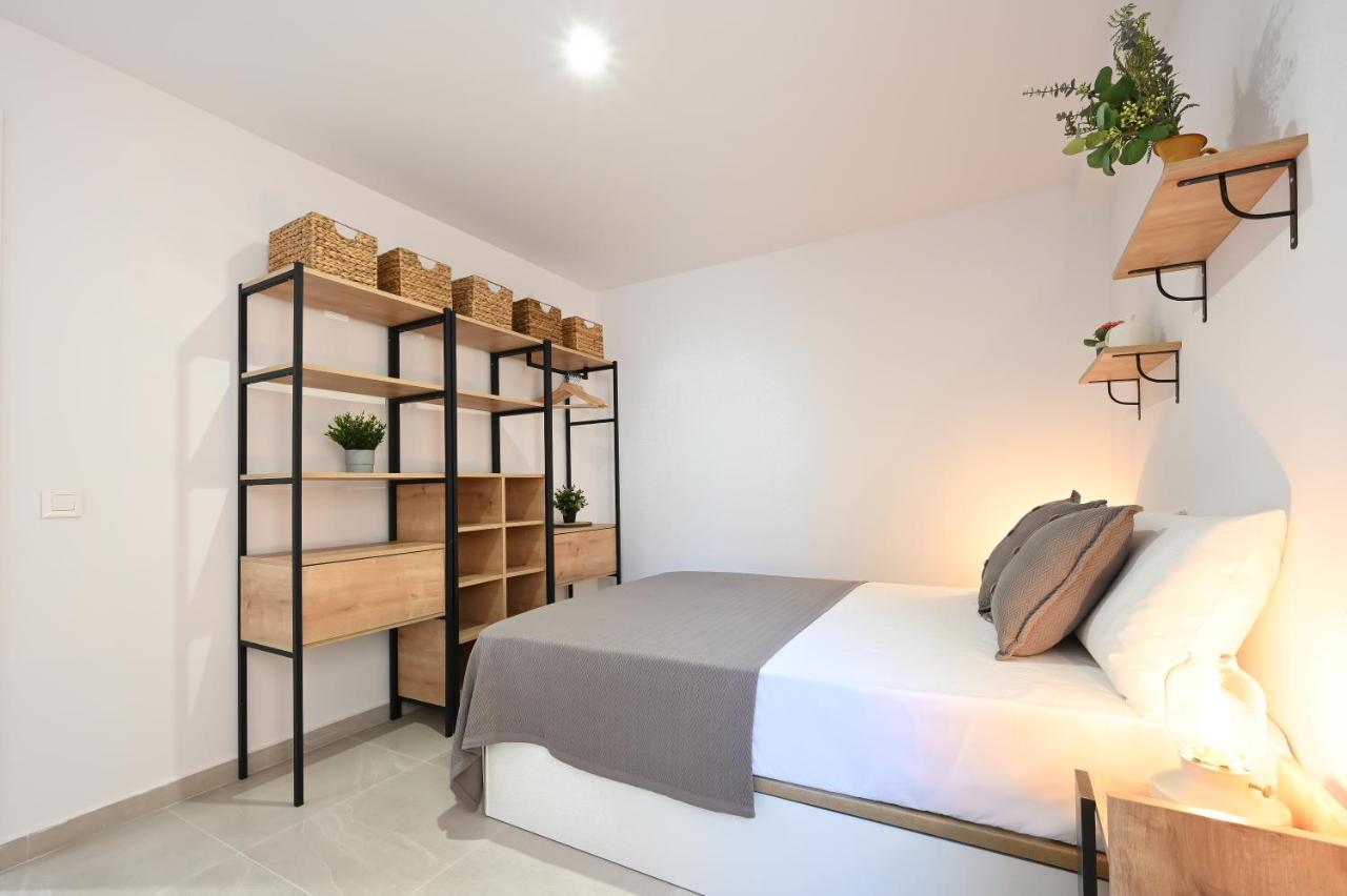 New 2 Bedroom Beach And City Center - Ruiz Vertedor By 10Tosea 푸엔히롤라 외부 사진