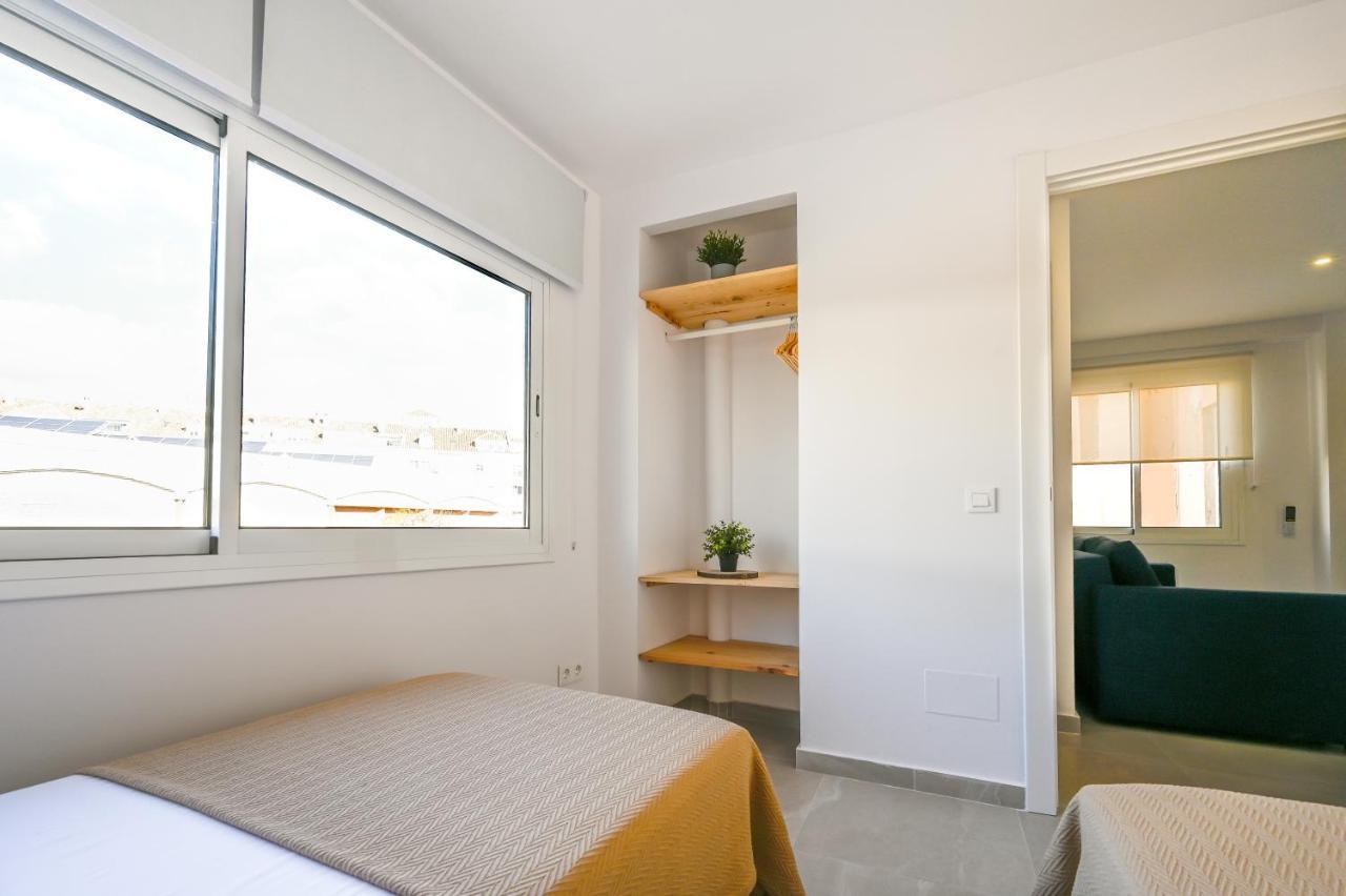 New 2 Bedroom Beach And City Center - Ruiz Vertedor By 10Tosea 푸엔히롤라 외부 사진