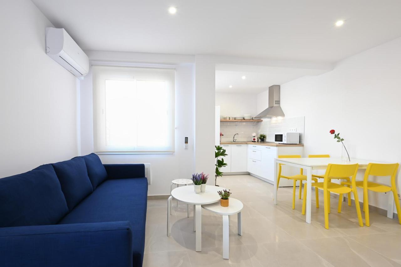 New 2 Bedroom Beach And City Center - Ruiz Vertedor By 10Tosea 푸엔히롤라 외부 사진