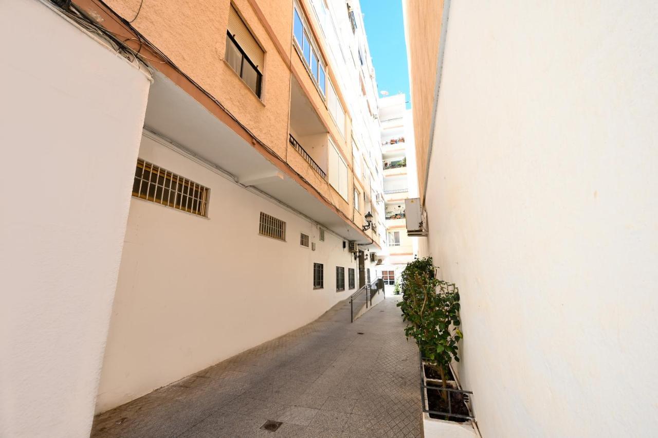 New 2 Bedroom Beach And City Center - Ruiz Vertedor By 10Tosea 푸엔히롤라 외부 사진